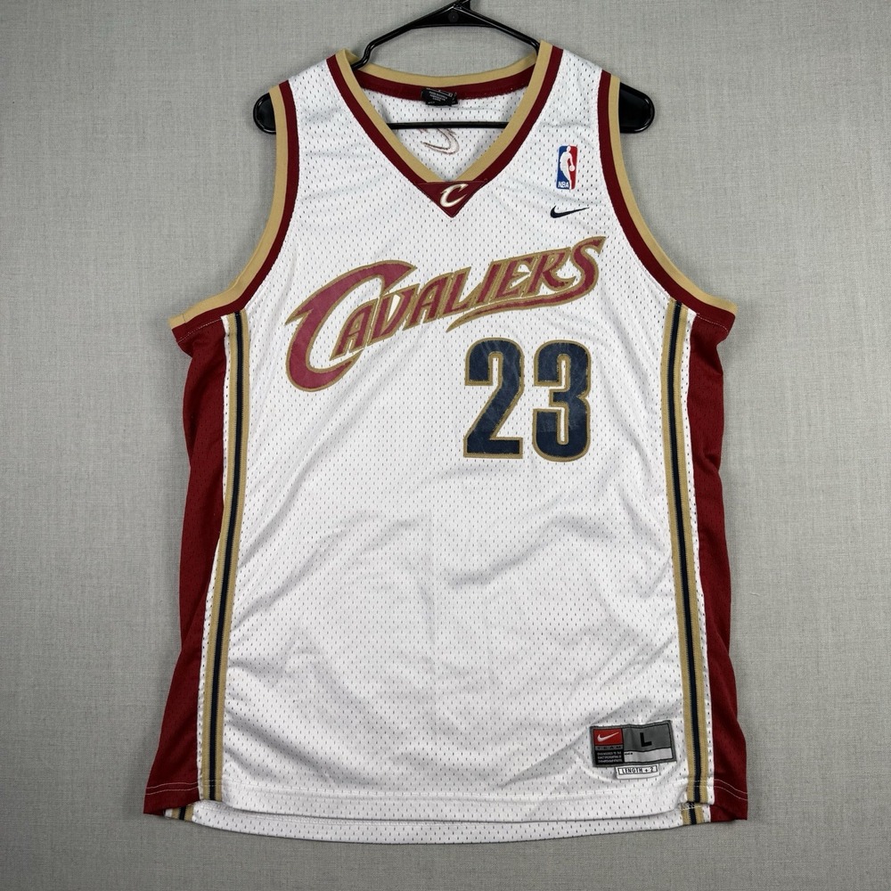 Nike LeBron James Cleveland Cavaliers Jersey Men's Large Vintage White Swingman